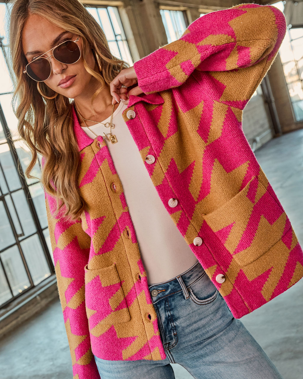 Karesti Oversized Houndstooth Sweater